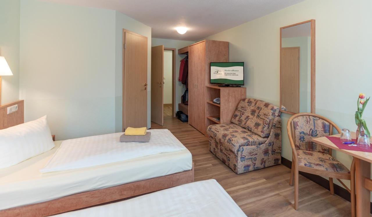 Hotel Thueringenschanze โอบาโฮฟ ภายนอก รูปภาพ