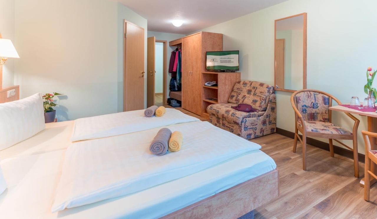 Hotel Thueringenschanze โอบาโฮฟ ภายนอก รูปภาพ